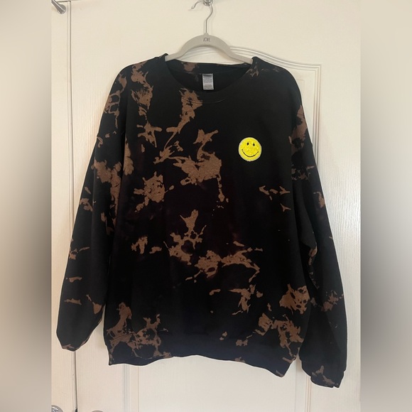 Sweaters - Fun ONE OF A KIND smiley hand tye dyed sweatshirt